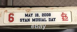 Stan Musial Cardinals Signé Auto Base de Jeu Utilisée Journée Stan Musial 18 mai 2008